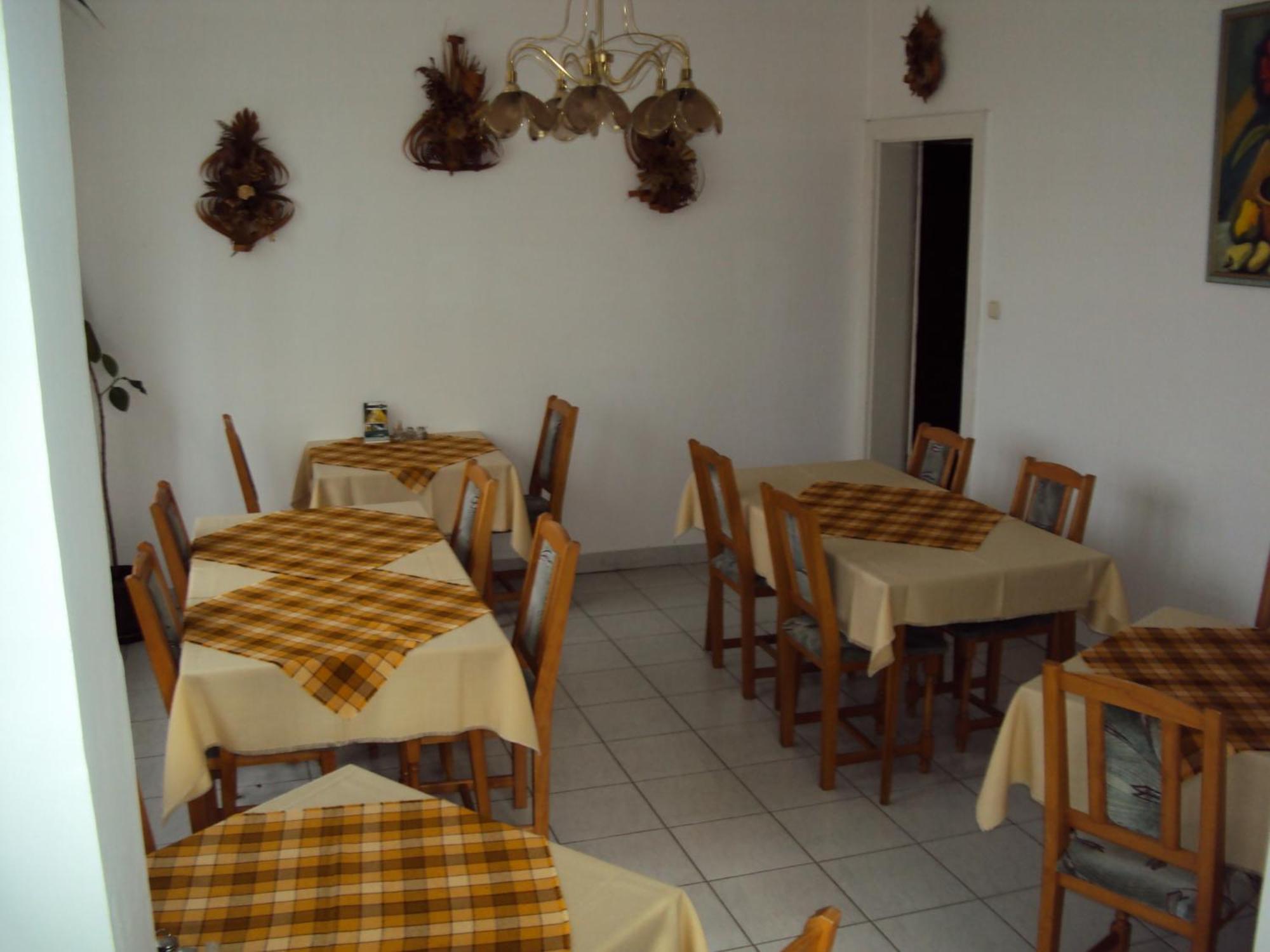 Bed and Breakfast Fuezi Panzio Sopron Zewnętrze zdjęcie
