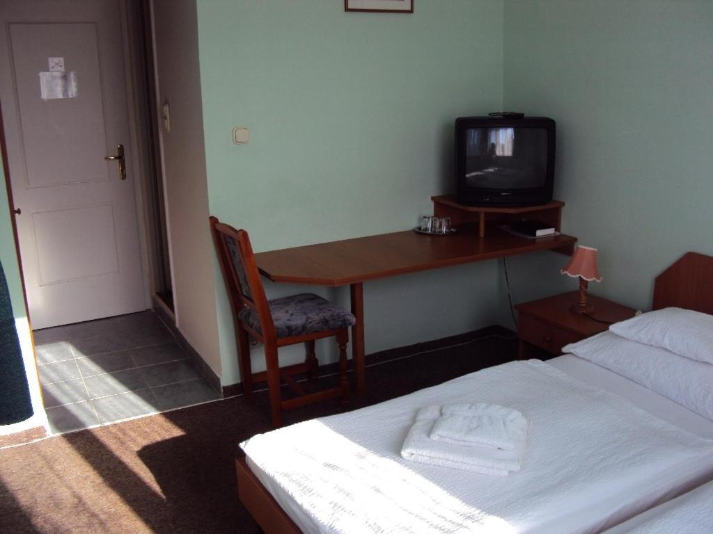 Bed and Breakfast Fuezi Panzio Sopron Pokój zdjęcie